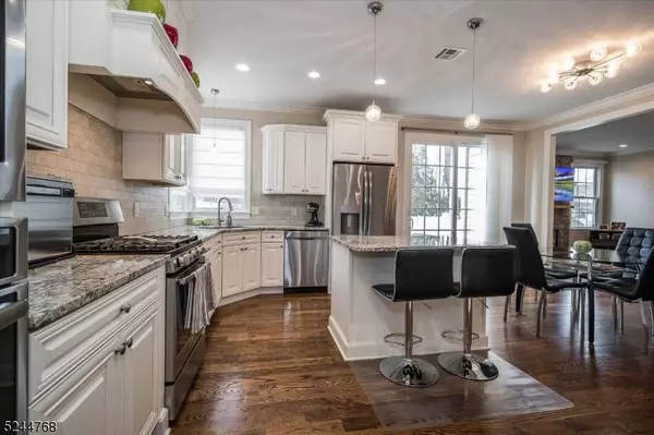 286 Burnside Ave, Cranford Twp., NJ 07016