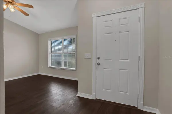 130 BERGEN CIR, Auburndale, FL 33823