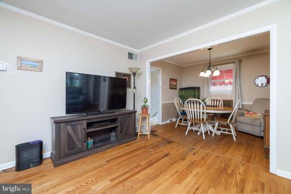 2124 LORI DR, Wilmington, DE 19808