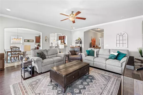 960 Silverthorn Drive, Centerton, AR 72719