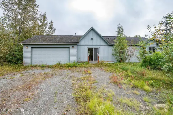 950 N Plymouth CIR, Wasilla, AK 99654