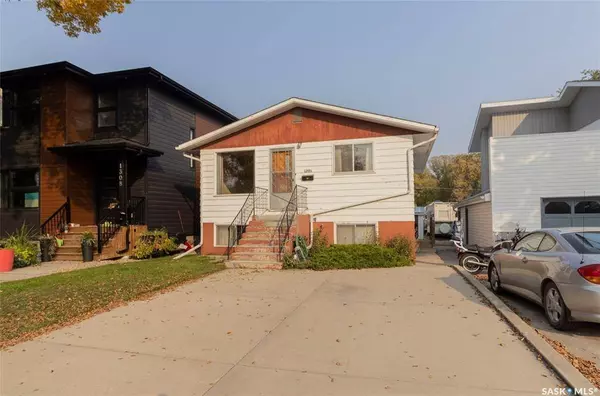 1306 6th AVENUE N, Saskatoon, SK S7K 2T8