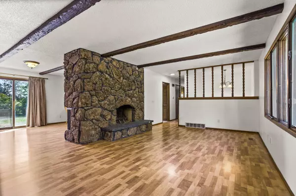 513 W Paradise Rd, Spokane, WA 99224