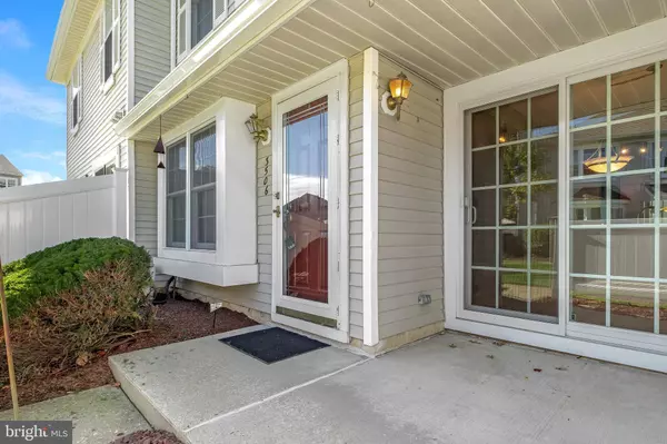 3506 FENWICK LN, Mount Laurel, NJ 08054