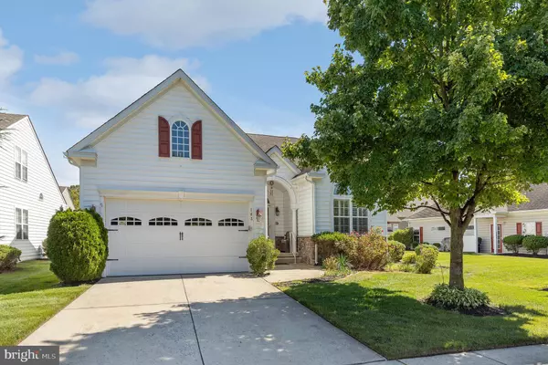 183 HEARTHSTONE DR, Berlin, NJ 08009