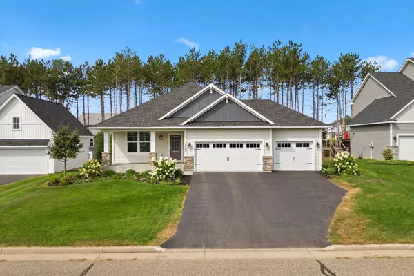 1153 Red Pine LN, New Richmond, WI 54017