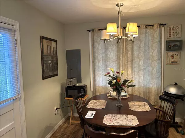 5308 W PONKAN RD, Zellwood, FL 32798