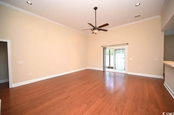 2431 Glen Dr., Little River, SC 29566