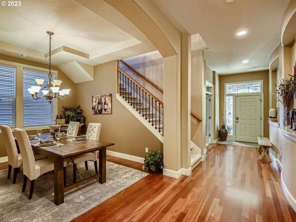 11037 NW IRONWOOD LN, Portland, OR 97229