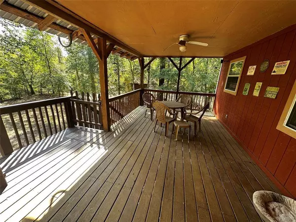 4624 County Road 3900, Colmesneil, TX 75938