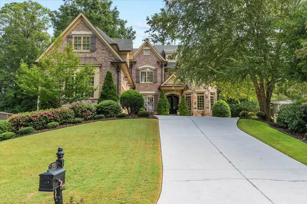 101 Long Island PL, Sandy Springs, GA 30328