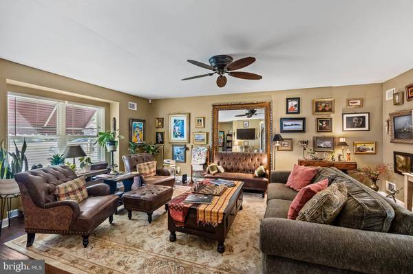 122 CARLTON AVE, Marlton, NJ 08053