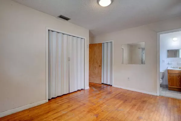 5506 FERDINAND DR, Orlando, FL 32808