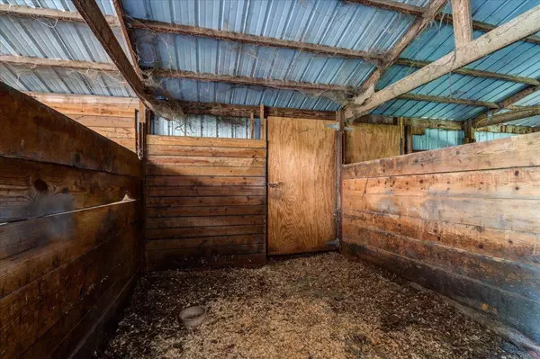 W1054 Highway 92, Brooklyn, WI 53521