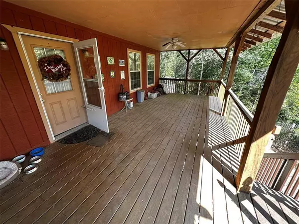 4624 County Road 3900, Colmesneil, TX 75938