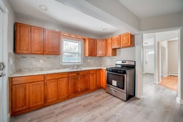 119-121 Pine, Waltham, MA 02453