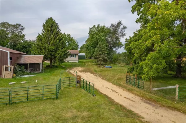 W1054 Highway 92, Brooklyn, WI 53521