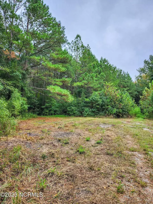 51 Stapleford Road, New Bern, NC 28560