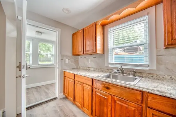 119-121 Pine, Waltham, MA 02453