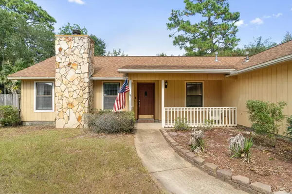 124 Meadow Woods Lane, Niceville, FL 32578