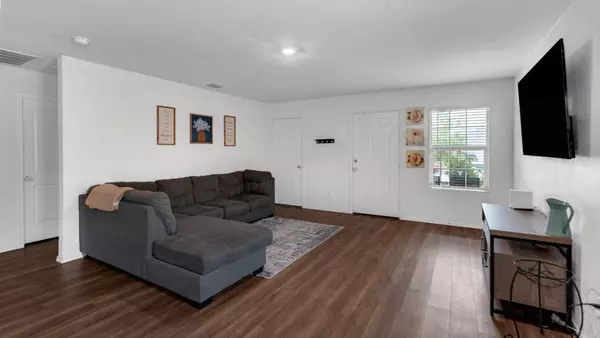 2830 Highgarden Trail, Crandall, TX 75114