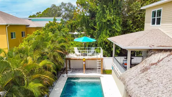 13416 74TH AVE N, Seminole, FL 33776