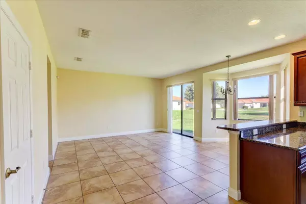 454 CINNAMON DR, Poinciana, FL 34759