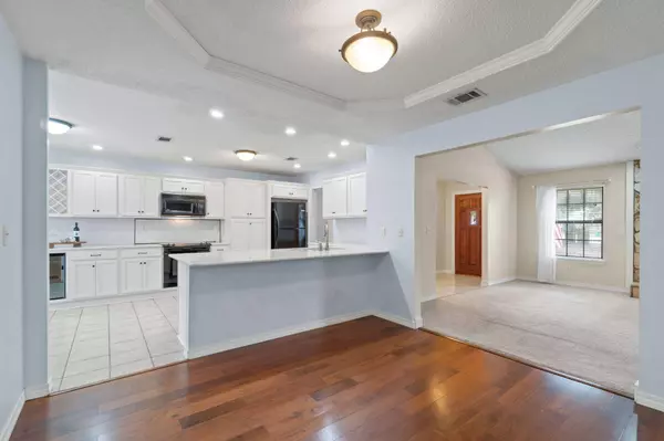 124 Meadow Woods Lane, Niceville, FL 32578