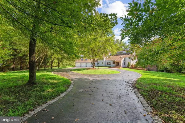 8809 GREY FOX TRL, Upper Marlboro, MD 20772