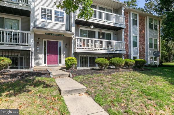 106 KENWOOD DR, Sicklerville, NJ 08081