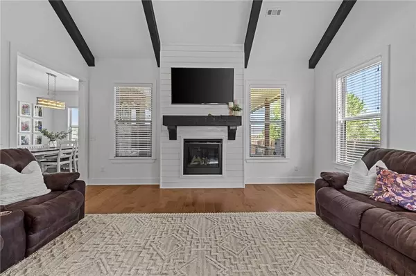 1602 Ridgewood Avenue, Lowell, AR 72745