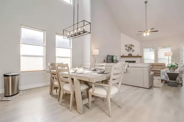 920 Timber Ridge Drive, Justin, TX 76247