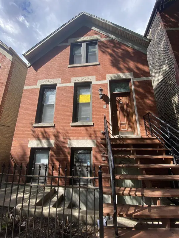 1022 N Winchester Avenue, Chicago, IL 60622