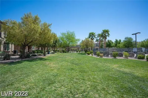 4437 Dover Straight Street #201, Las Vegas, NV 89115