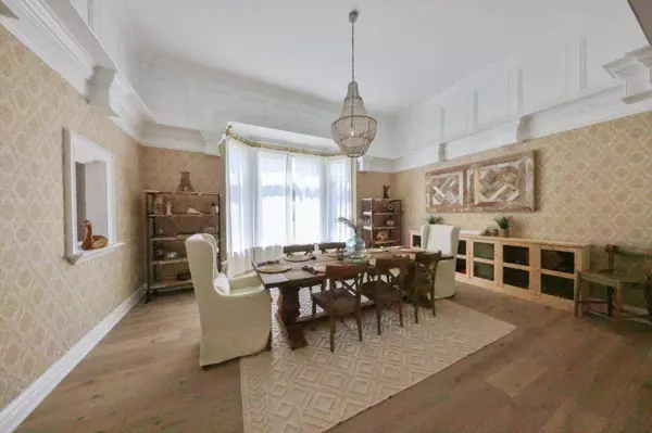 405 Breakwater DR, Fishers, IN 46037