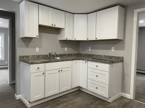 278 Crescent St, Athol, MA 01331