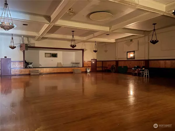 1125 N Forest ST, Bellingham, WA 98225