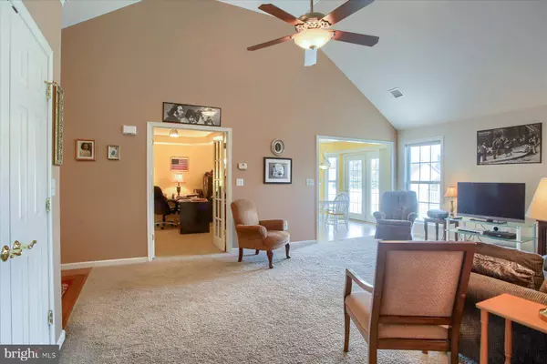 46 BURWICK DR, Mechanicsburg, PA 17050