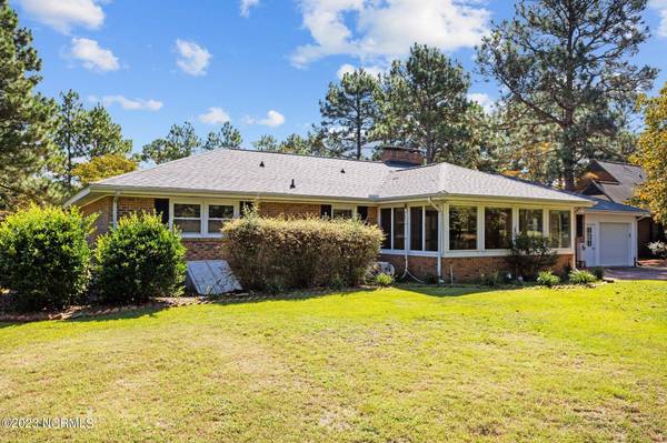 125 Pine Lake Drive, Whispering Pines, NC 28327