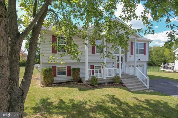 307 THOREAU DR, Inwood, WV 25428