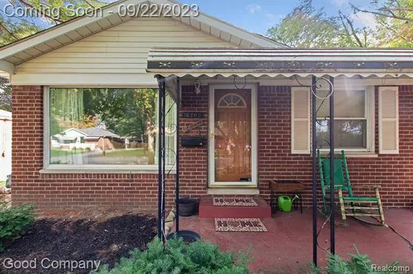 16209 OCEANA Avenue, Allen Park, MI 48101