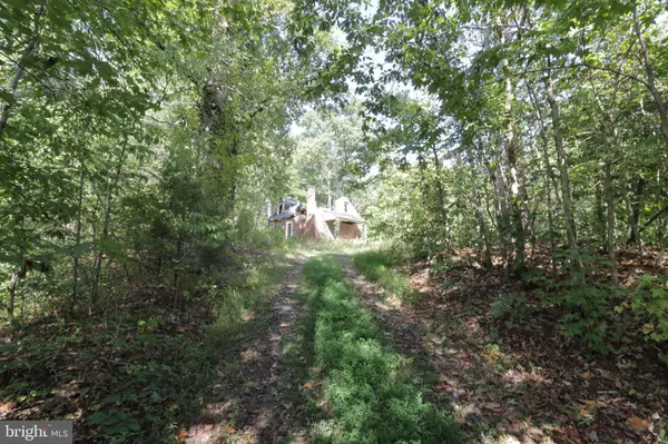 680 CAMBRIDGE ST, Fredericksburg, VA 22405