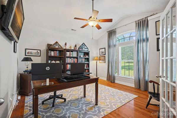 177 Pecan Hills DR, Mooresville, NC 28115