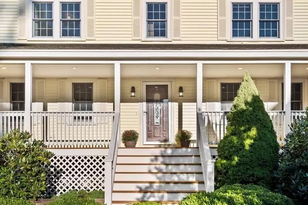 58 Fruit St, Newbury, MA 01951