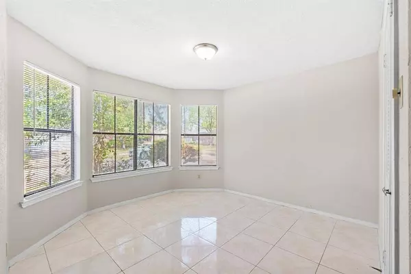 16043 Vista Del Mar DR, Houston, TX 77083