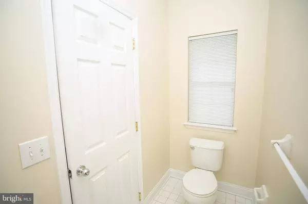 85 GLACIER DR, Berlin, NJ 08009