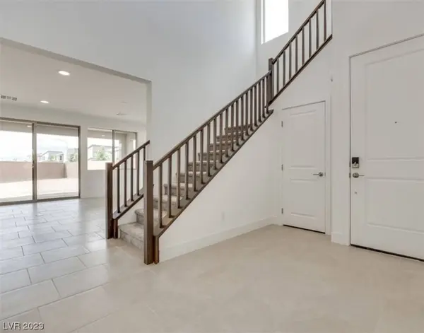 1231 Chestnut Sparrow Avenue, North Las Vegas, NV 89084