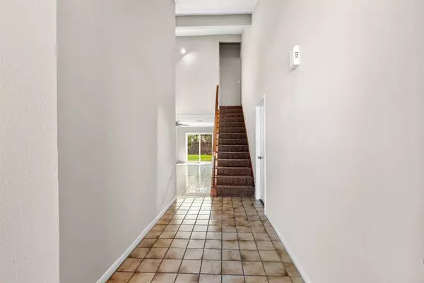 16043 Vista Del Mar DR, Houston, TX 77083