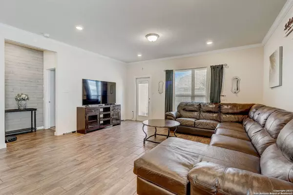 13316 Canyon Meadows, San Antonio, TX 78254