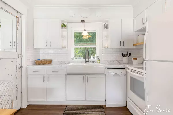 233 Randall Road, Norton Shores, MI 49441